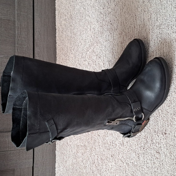 Steve Madden Black Combat & Moto Boots - Picture 12 of 12